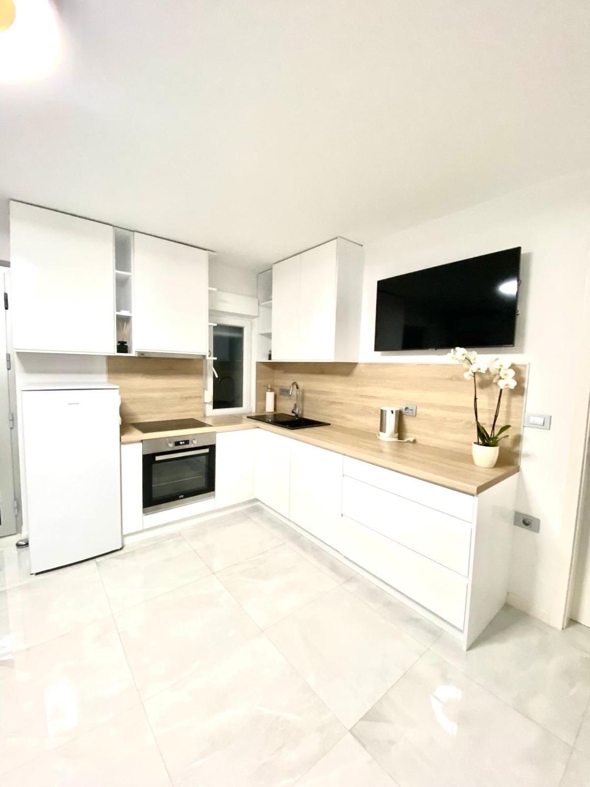 Seaview Villa 코페르 외부 사진