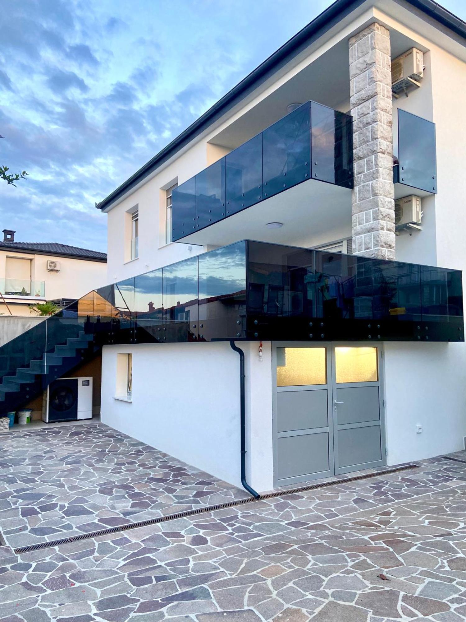Seaview Villa 코페르 외부 사진